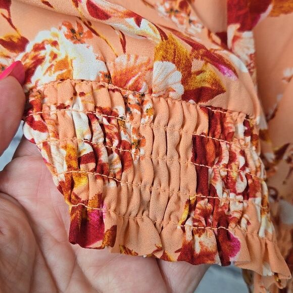 Rose + Olive Smocked Peach Floral Peasant Top Chiffon Ladies Blouse Pullover - Picture 5 of 9